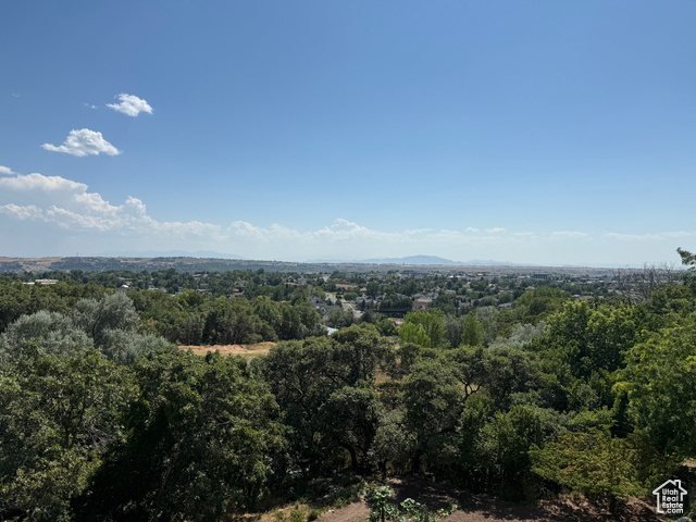 Property Photo: 2097 Hampton Cir UT 84403
