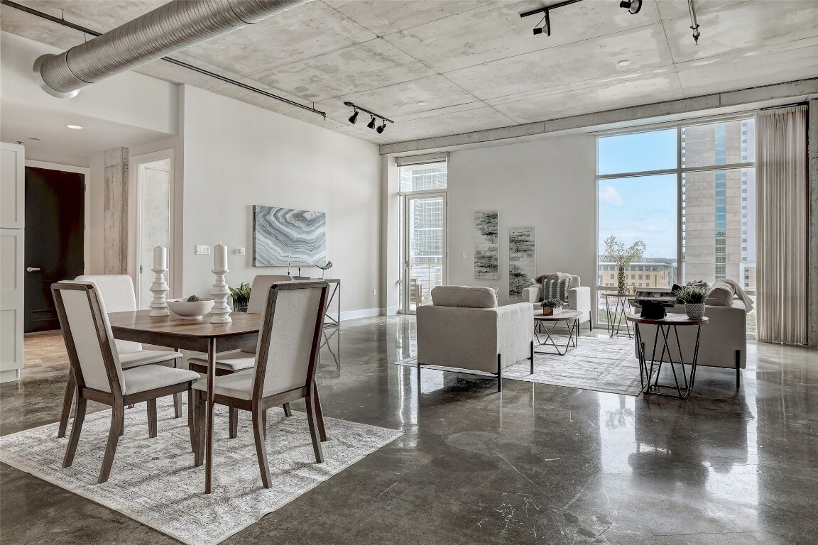Property Photo: 800 W. 5th Street 809 TX 78703
