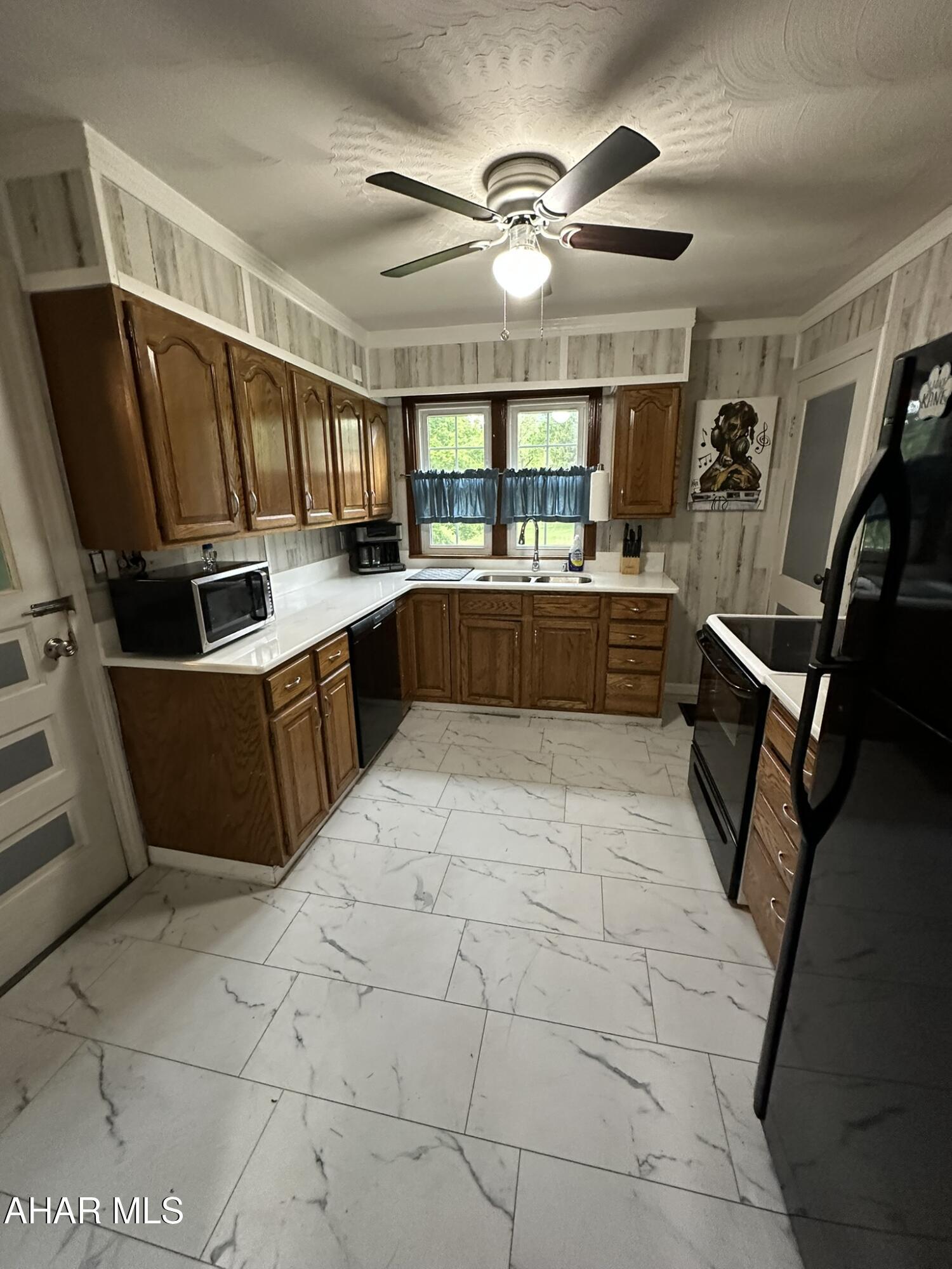 Property Photo: 407 Upper Snake Spring Road PA 15537