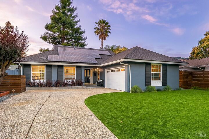 145 San Carlos Way  Novato CA 94945 photo