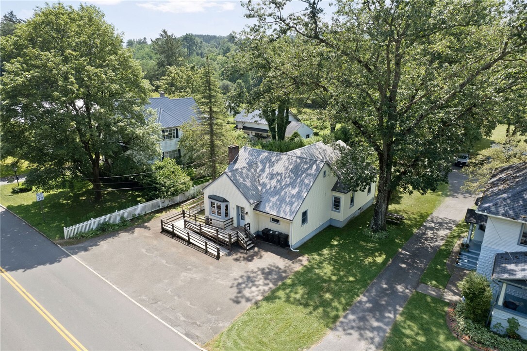 Property Photo:  183 Cayuga Street  NY 13073 