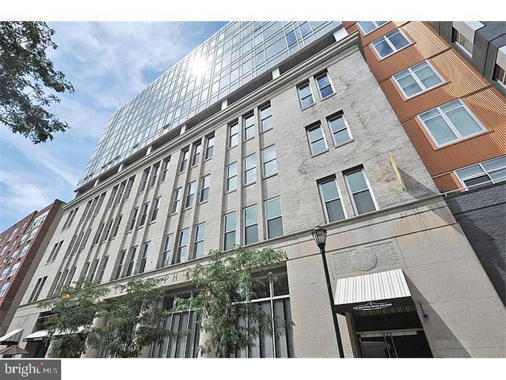 Property Photo: 1101 Locust Street 8K PA 19107