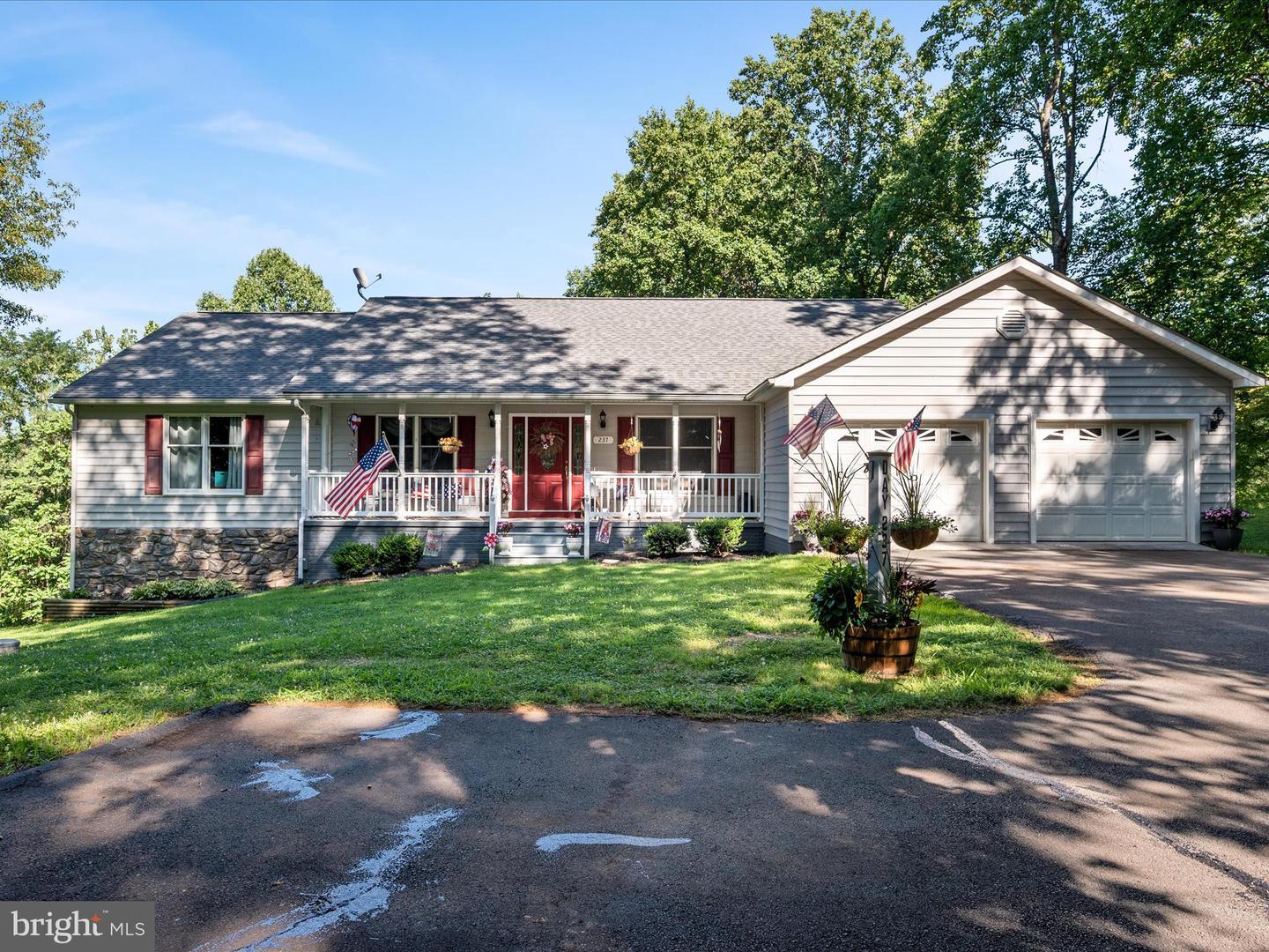 Property Photo:  237 White Lane  VA 22630 
