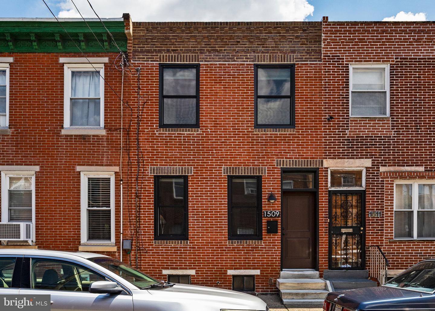 1509 S 8th Street  Philadelphia PA 19147 photo