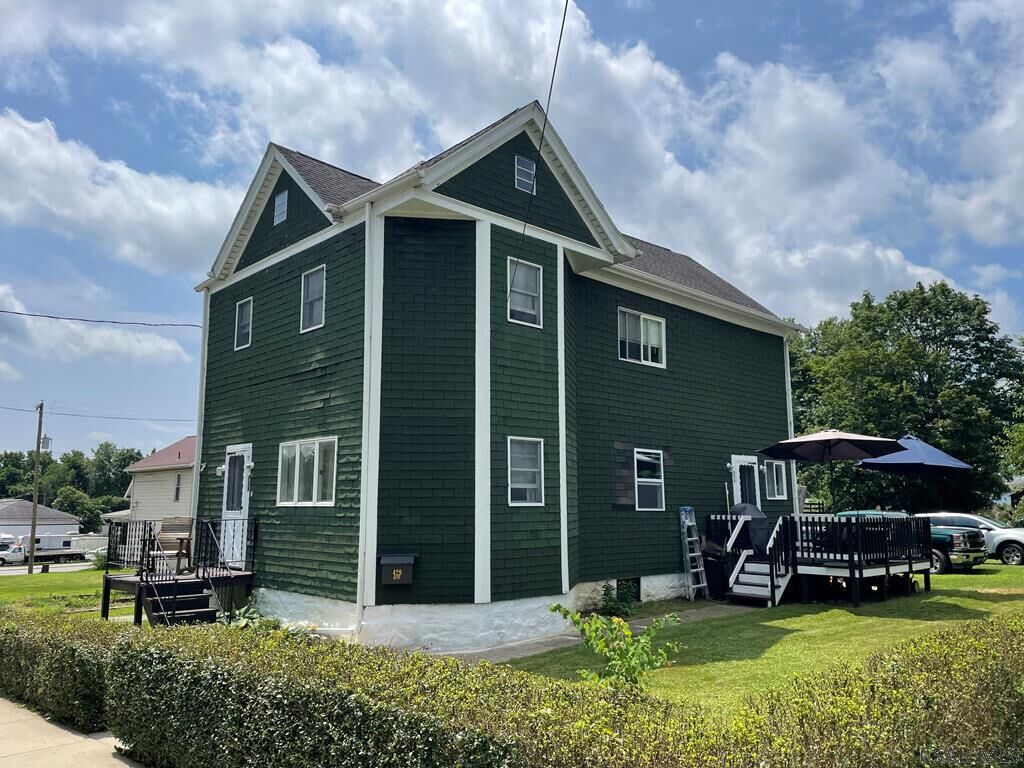 Property Photo: 429 N. Walnut Street PA 15717