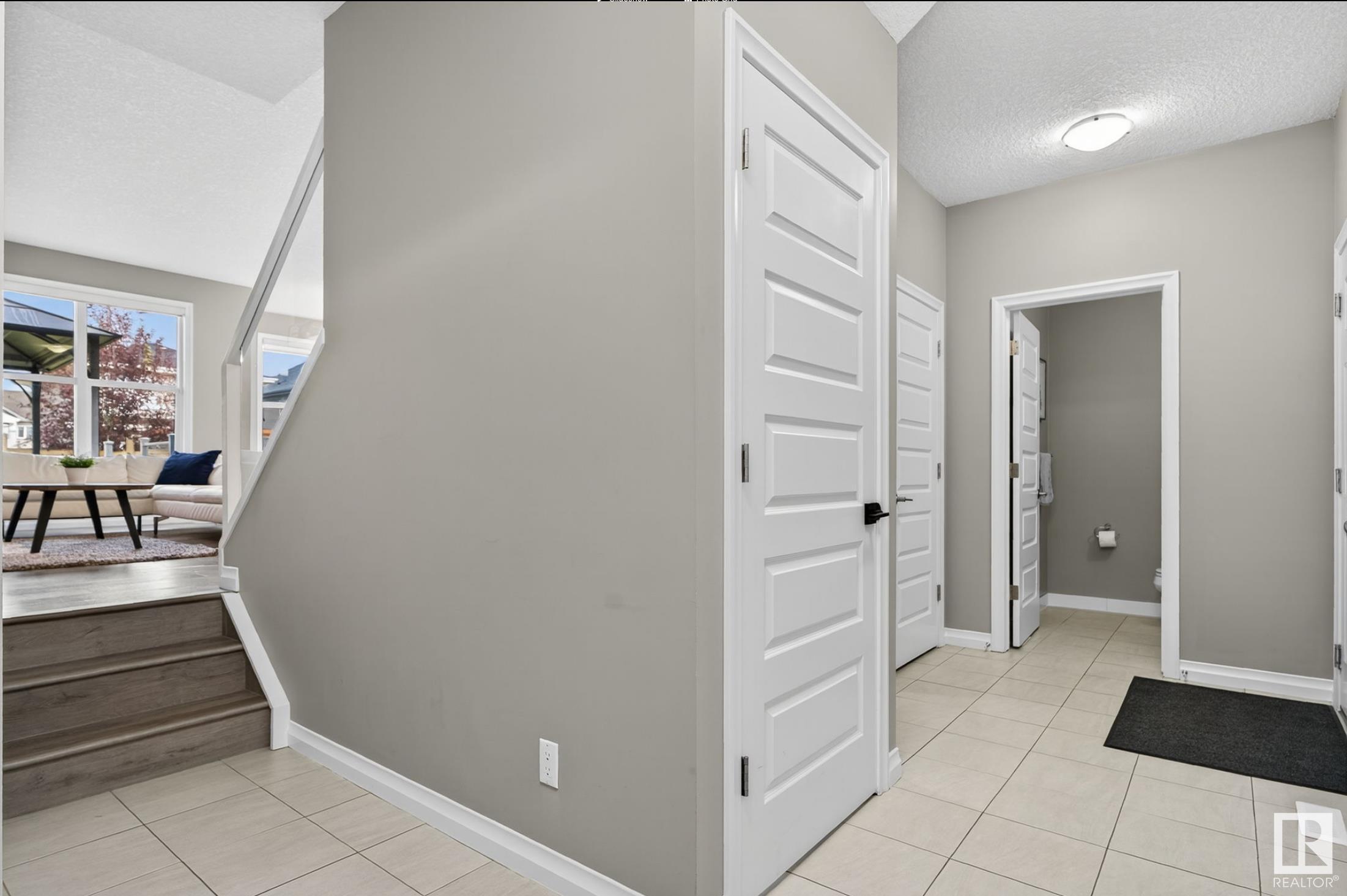 Property Photo: 5504 Allbright Square Square SW AB T6W 3V1