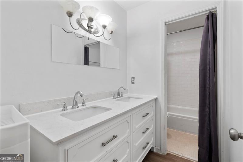 Property Photo: 45 Glenald Way NW GA 30327
