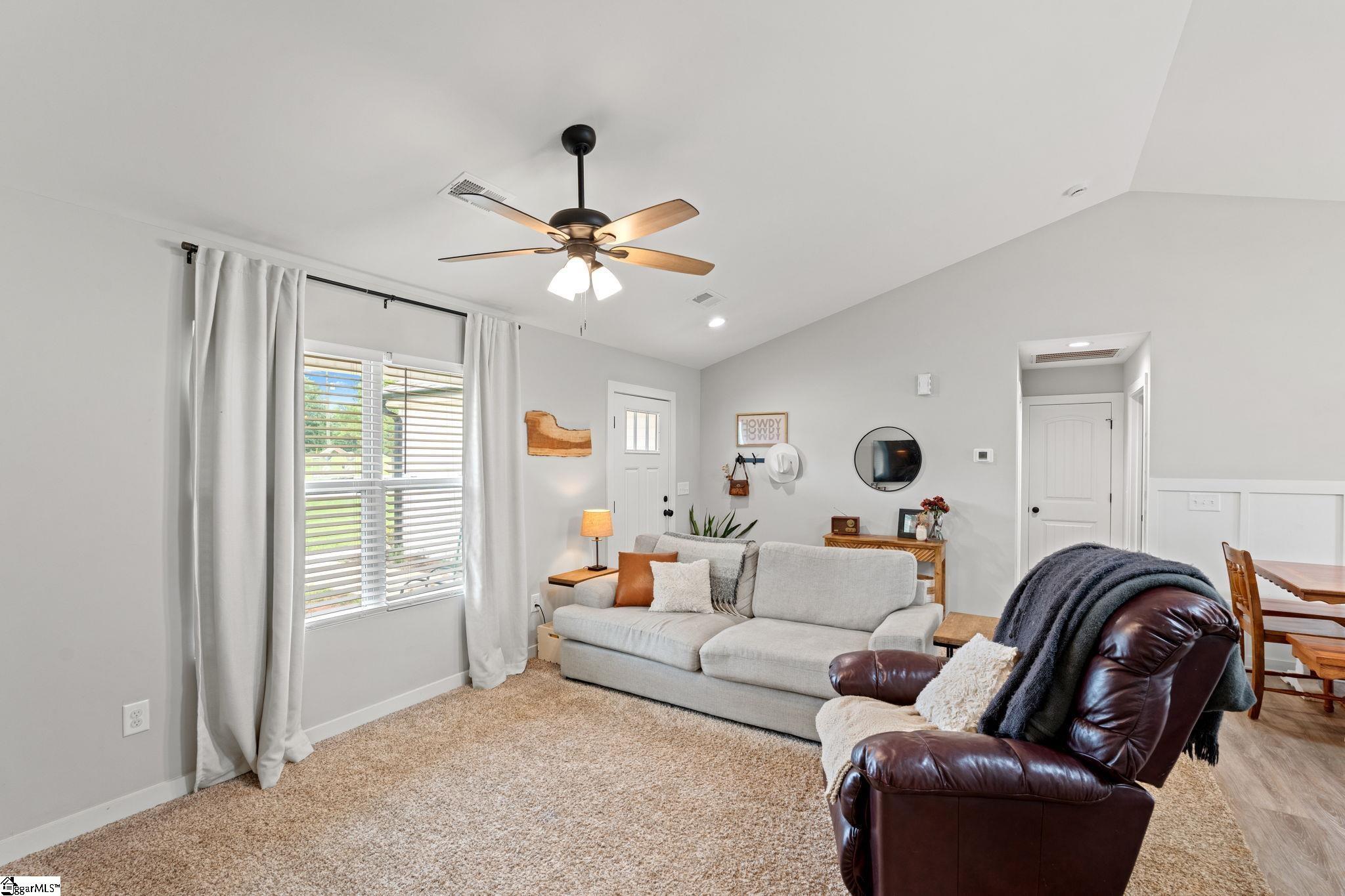 Property Photo: 47 Georgia Acres Road SC 29645