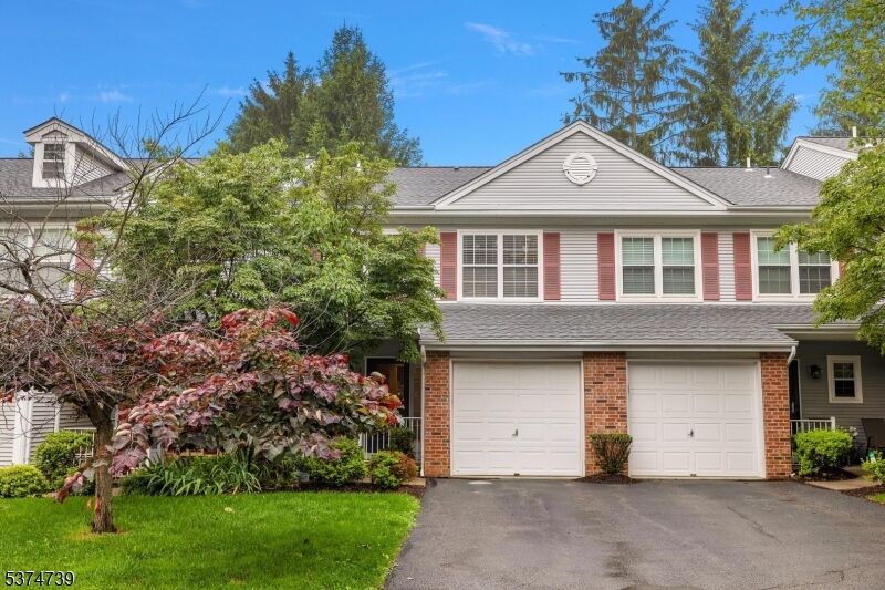 Property Photo:  6 Sycamore Way  NJ 07856 