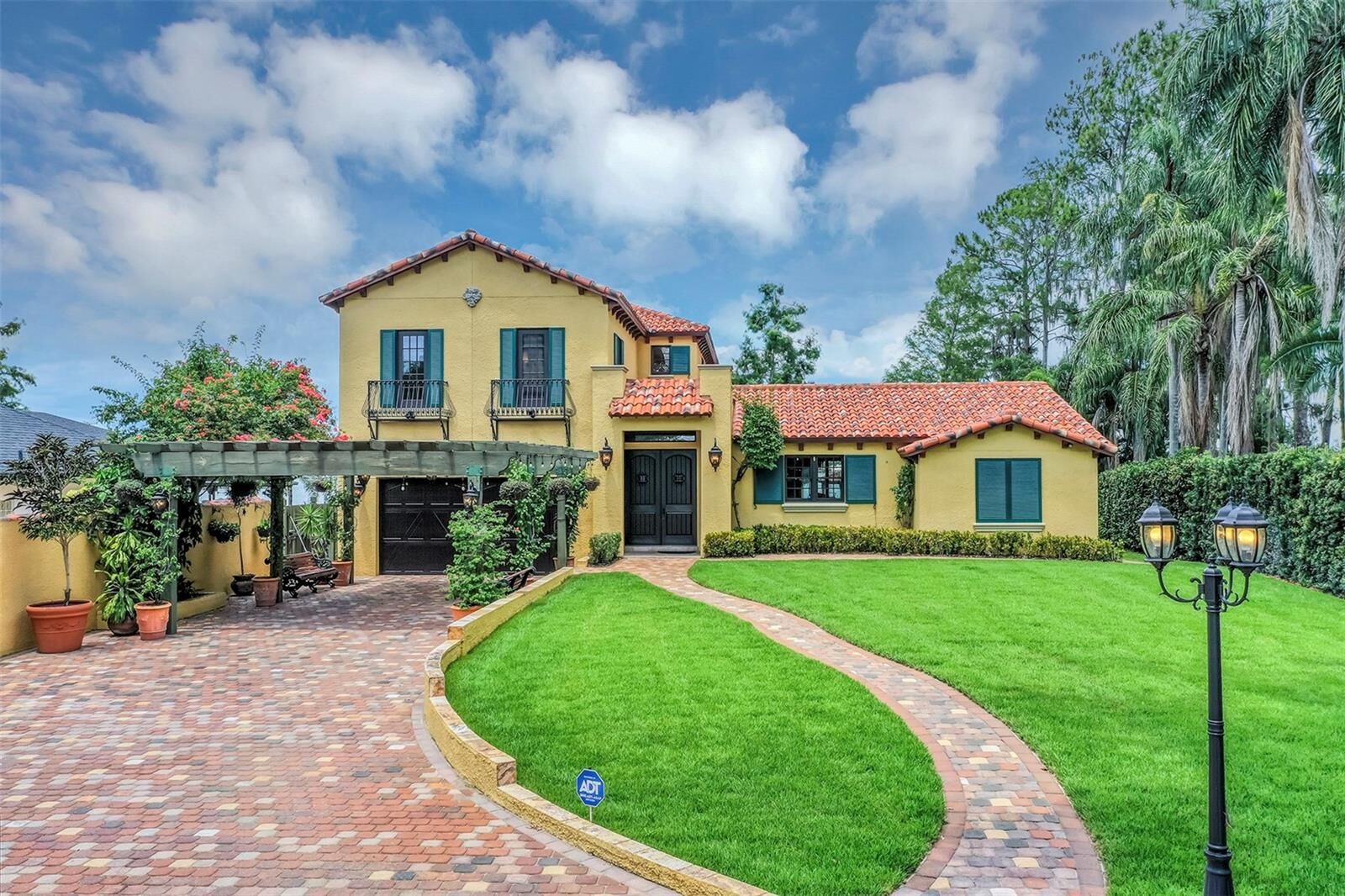 Property Photo: 10203 Trout Road FL 32836
