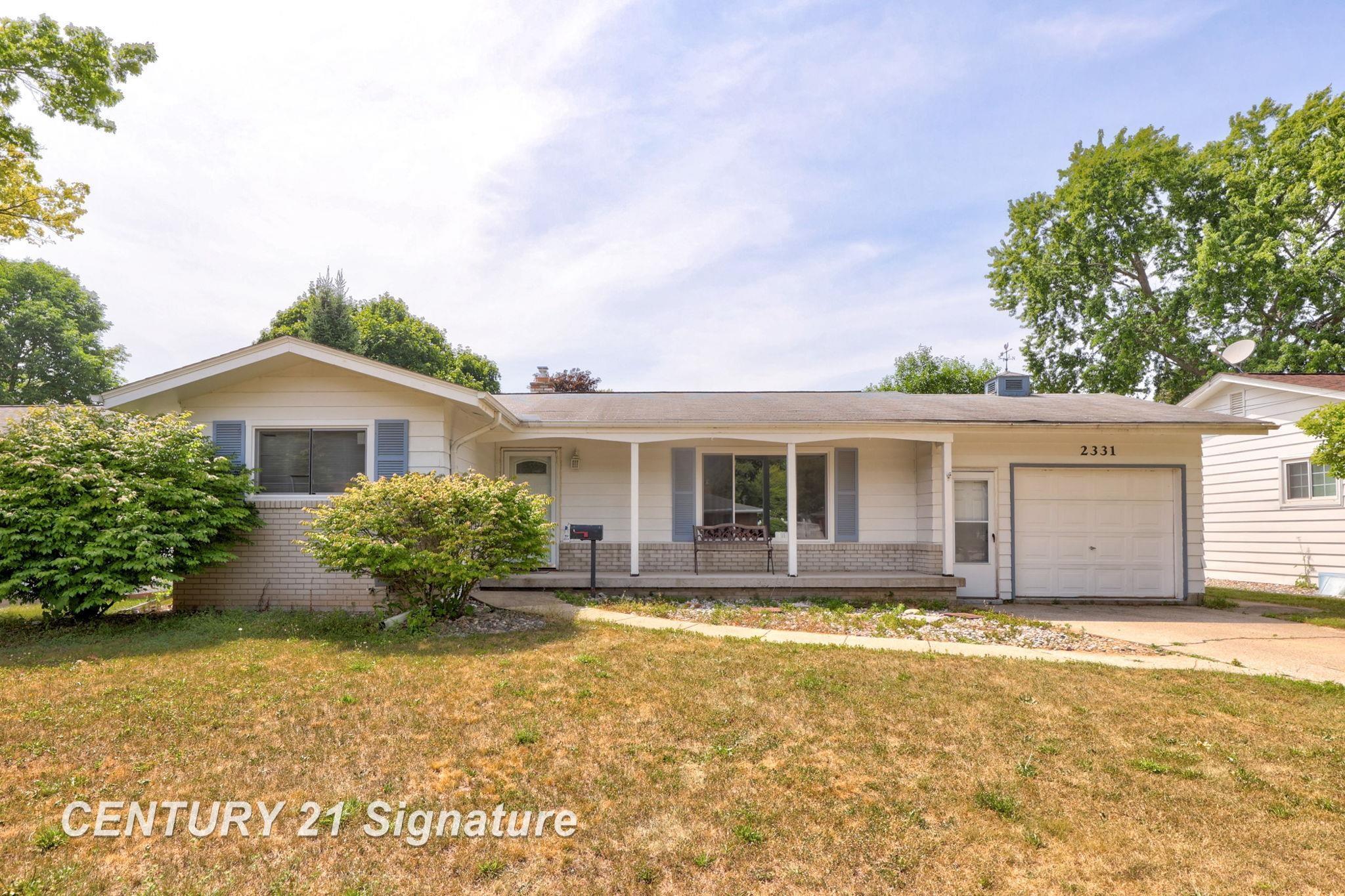 Property Photo: 2331 Whitemore Place MI 48602