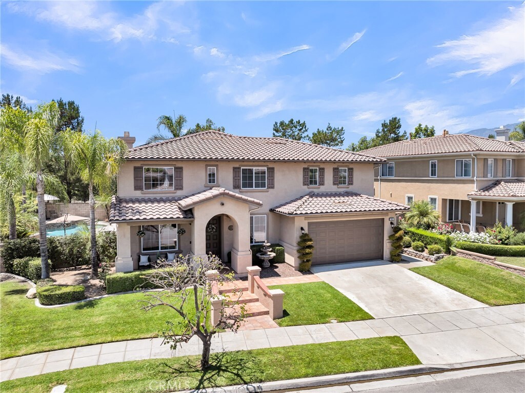 Property Photo: 1693 Old Baldy Way CA 91784