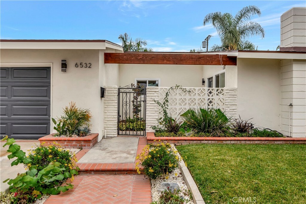Property Photo: 6532 Rome Circle CA 92647