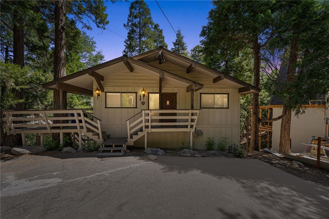 Property Photo:  965 Lausanne Drive  CA 92325 