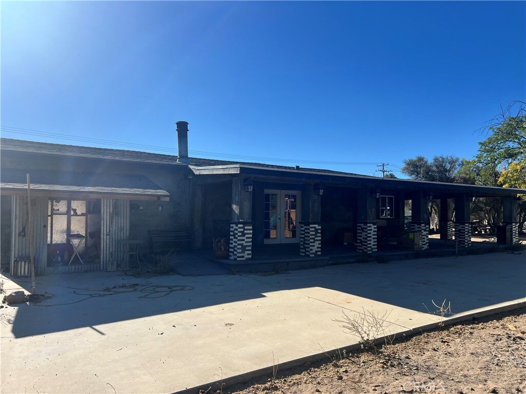 Property Photo:  10984 Lincroft Road  CA 92344 