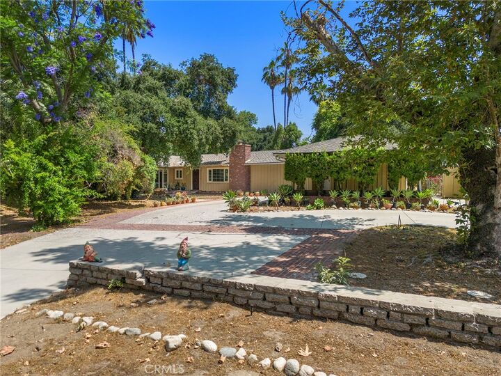 Property Photo:  3431 Huntington Drive  CA 91107 
