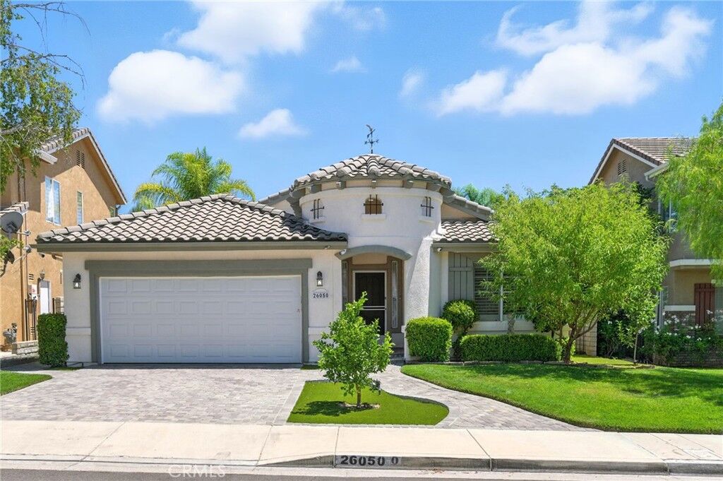Property Photo: 26050 Singer Place CA 91381