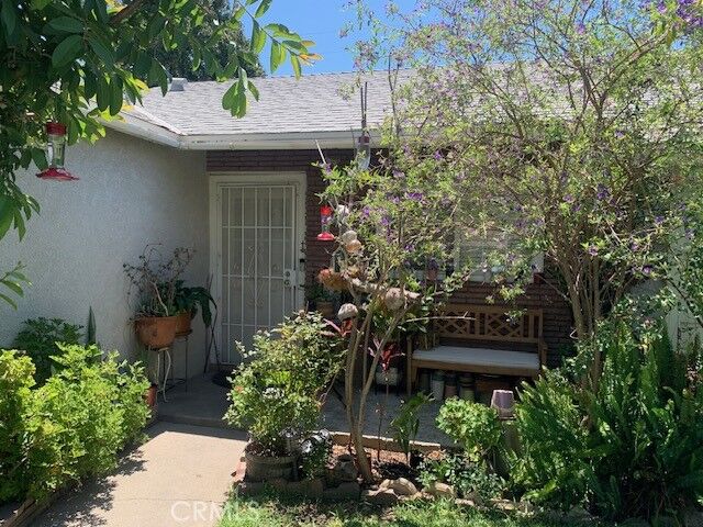 Property Photo:  1004 E Galatea Street  CA 91702 