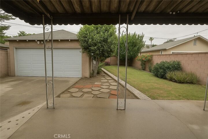 Property Photo:  10109 Dorothy Avenue  CA 90280 