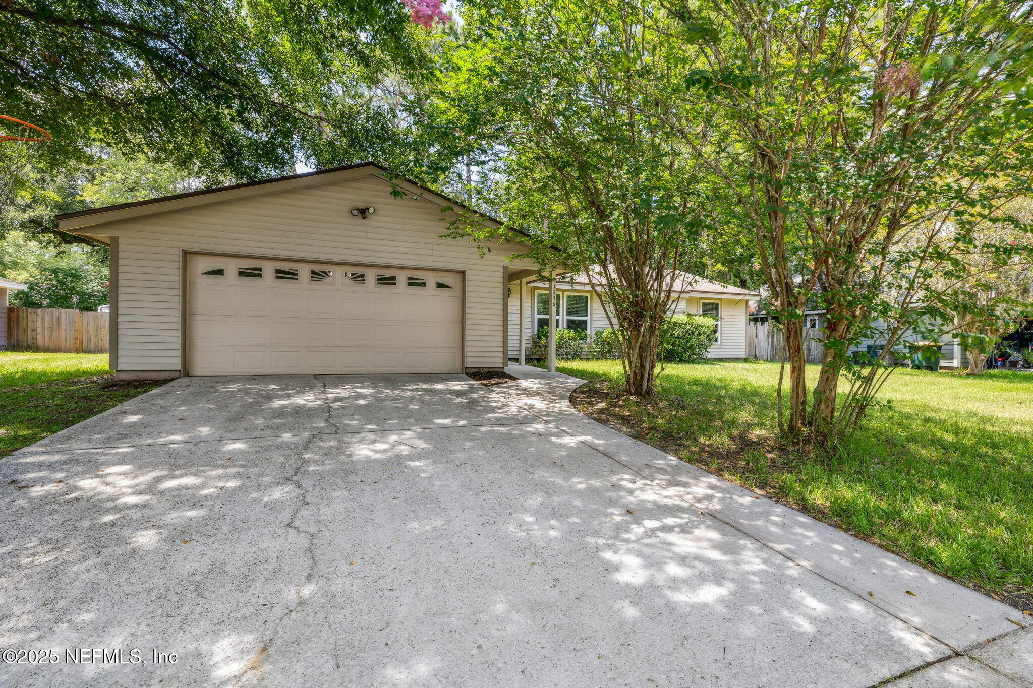 Property Photo: 11236 Losco Junction Drive S FL 32257