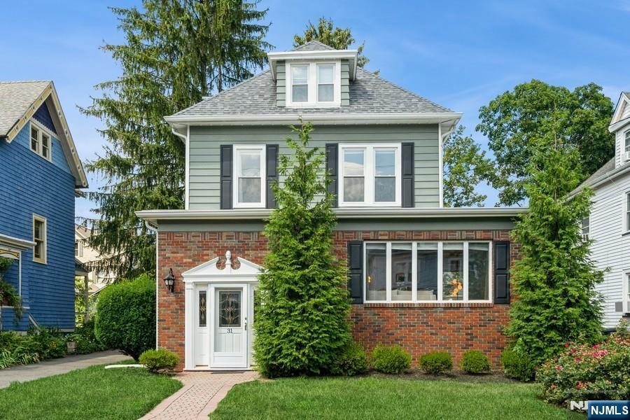 Property Photo:  31 Benson Street  NJ 07003 