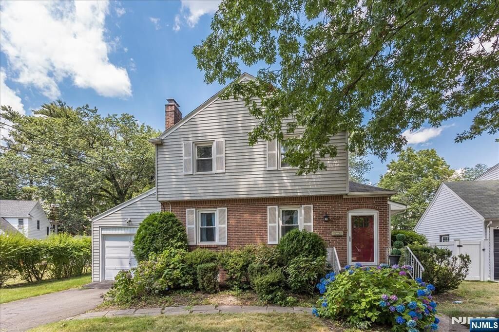 Property Photo:  699 Kent Avenue  NJ 07666 
