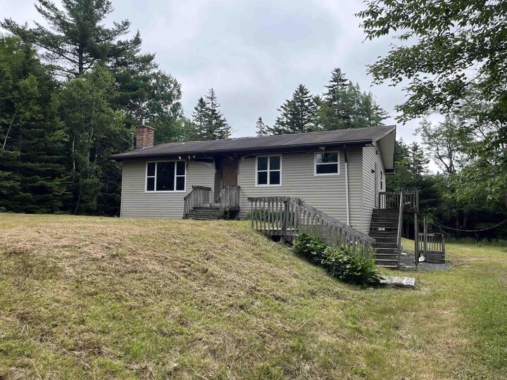 Property Photo:  256 Pleasant Valley Road  NS B0N 2M0 