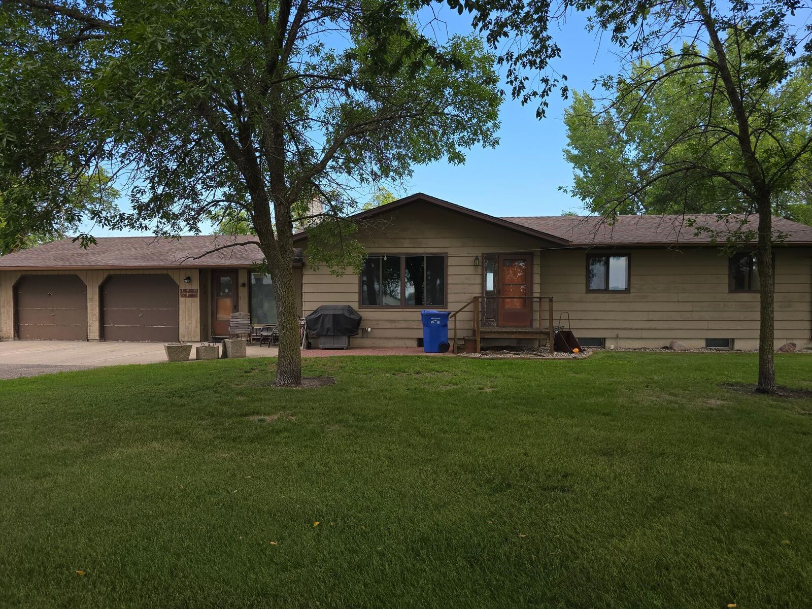 Property Photo: 24942 County Highway 6 MN 56501