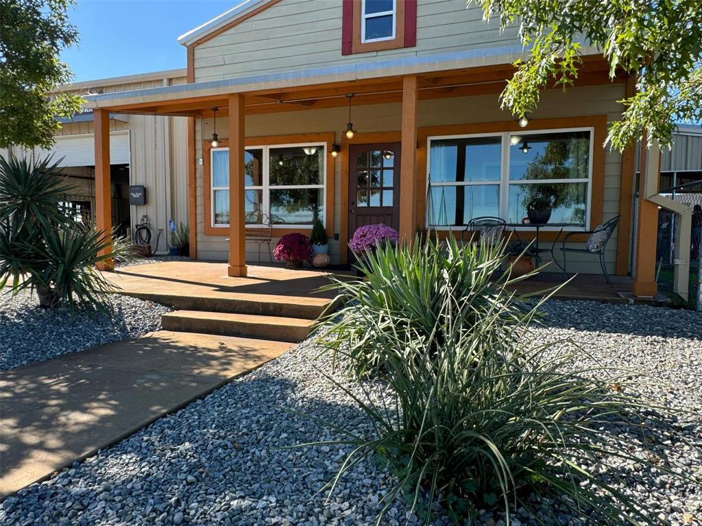Property Photo: 2077 N Hwy 78 TX 75442