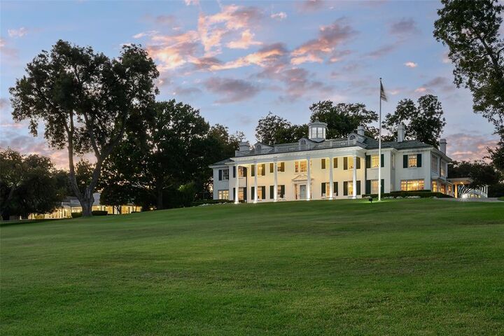 Photo de la propriété:  4009 W Lawther Drive  TX 75214