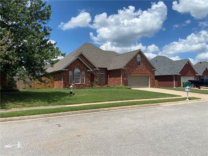 Property Photo: 271 Greenfield Avenue AR 72730