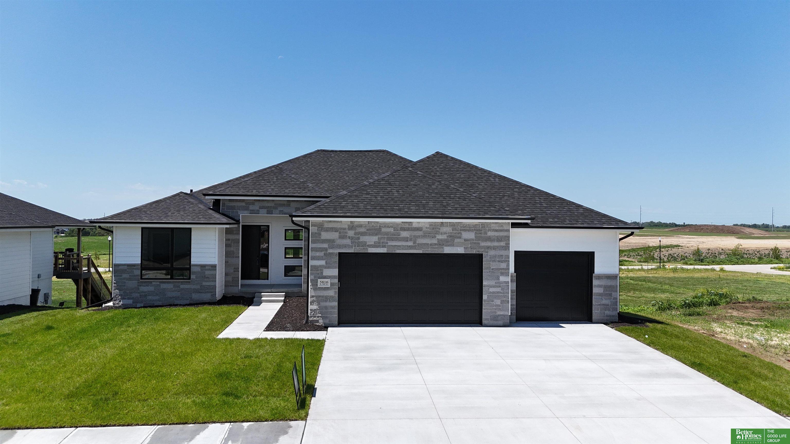 5816 N 198th Street  Elkhorn NE 68022 photo