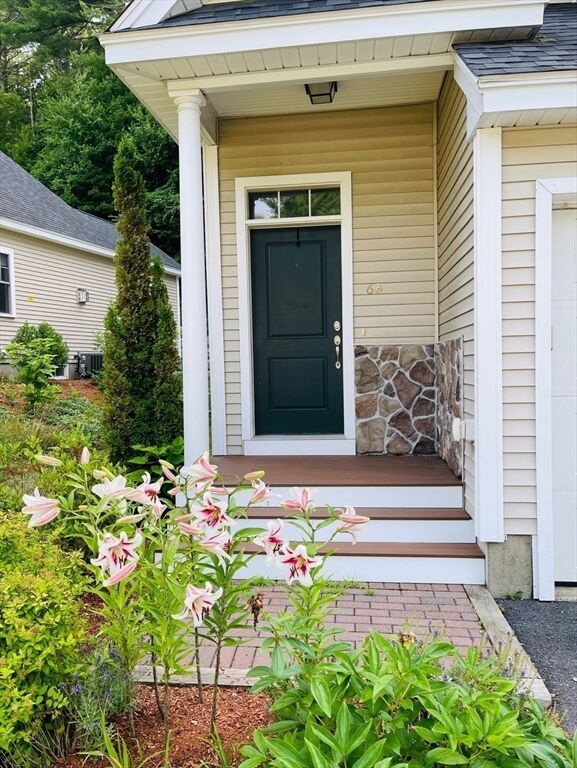 Property Photo:  6B Trail Ridge Way 6B  MA 01451 