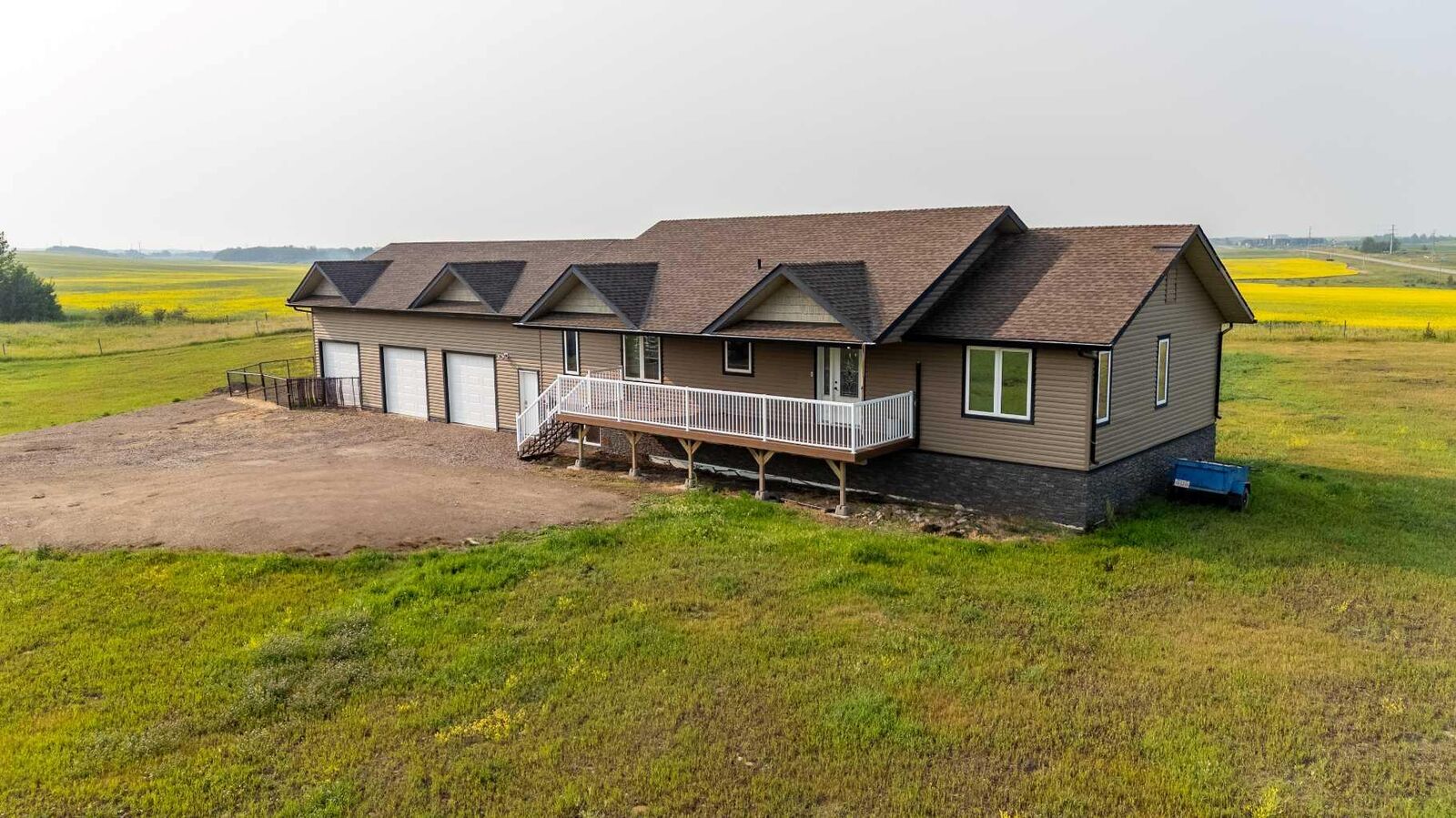 Property Photo: 34 Rainbow Cresent AB T0B 2P0