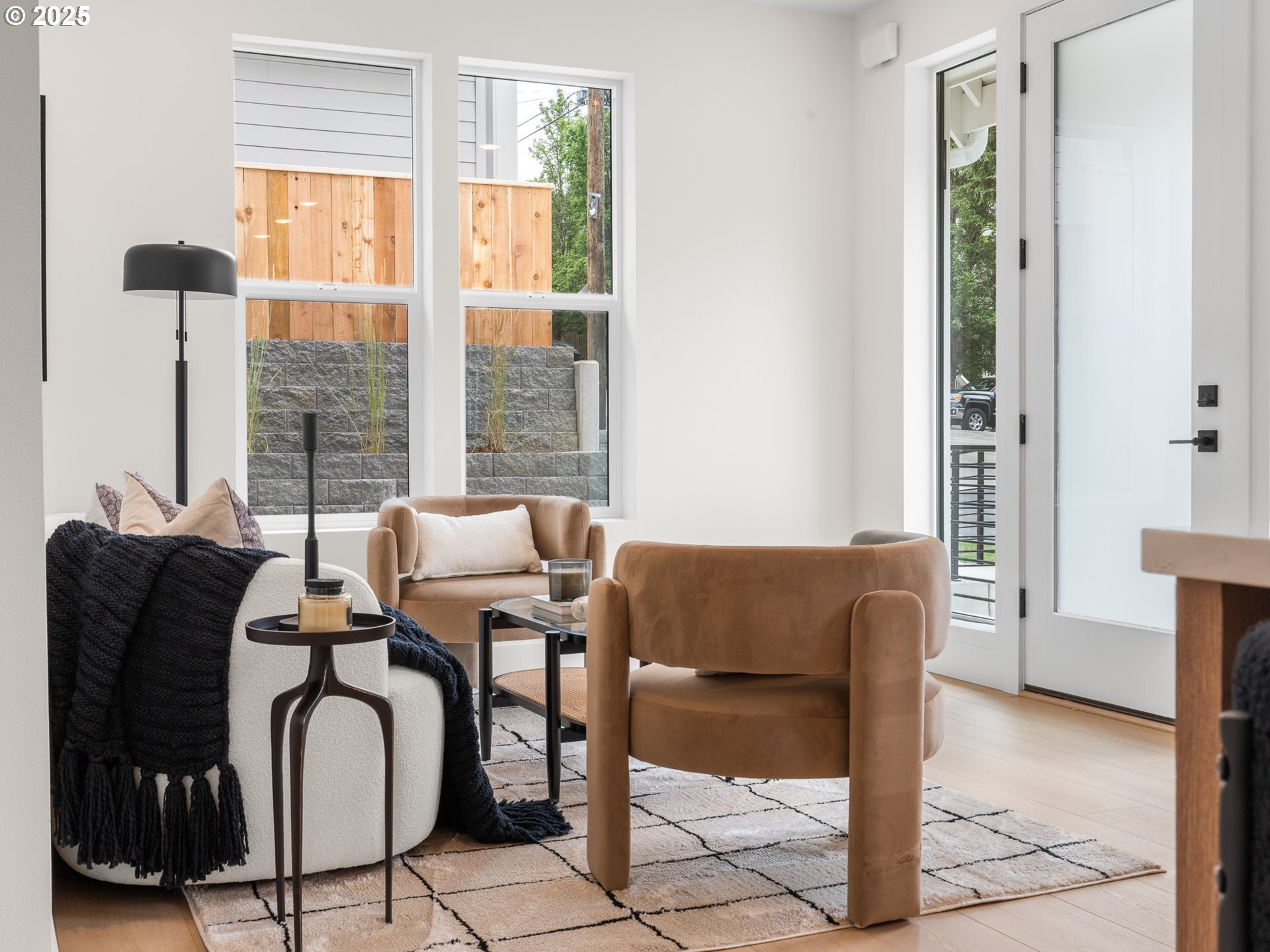 Property Photo: 3615 SW Logan St OR 97219