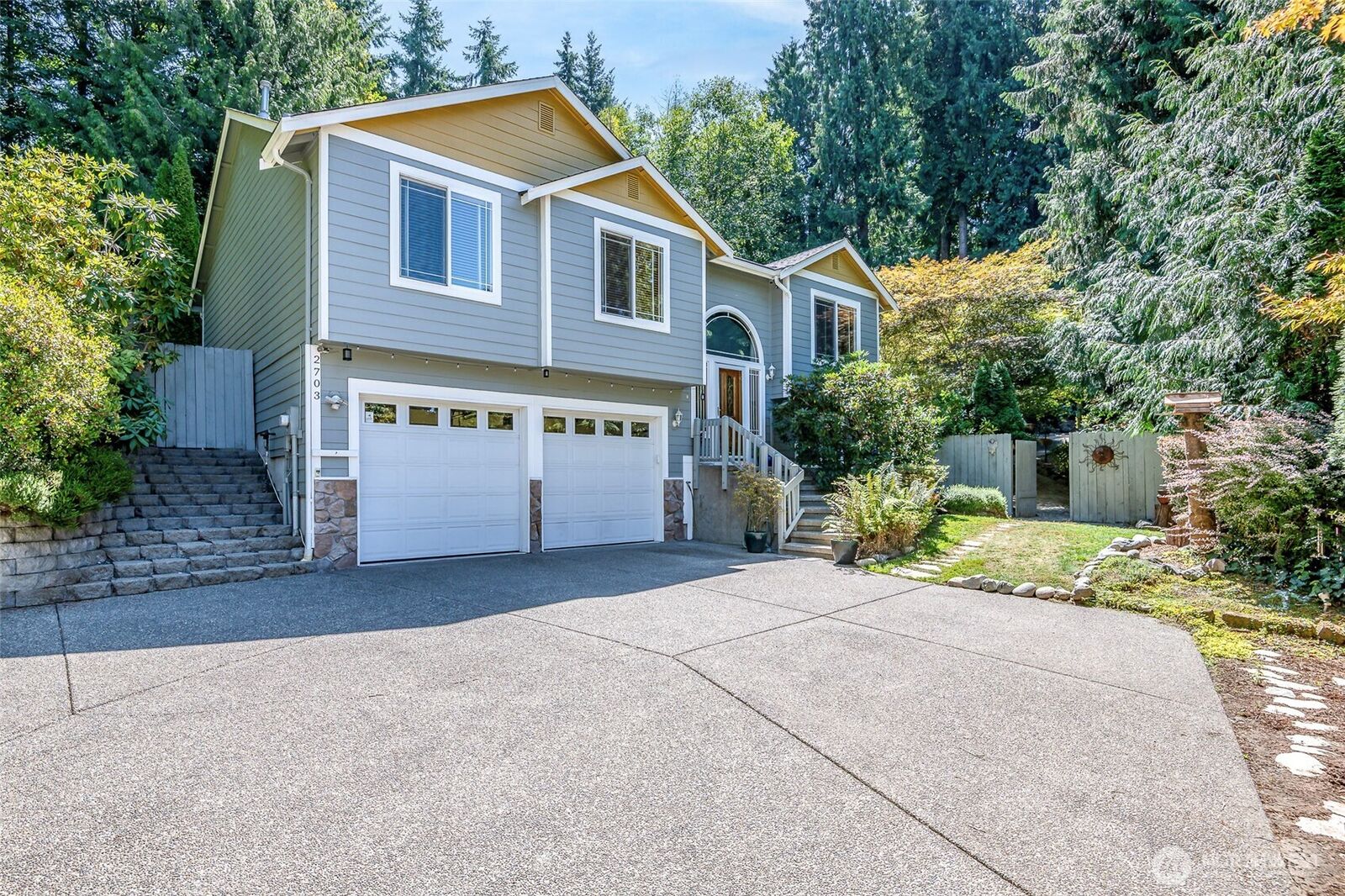 Property Photo:  2703  5th Street SW  WA 98373