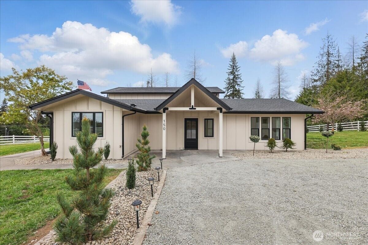 Property Photo:  150  Cliff Robinson Lane  WA 98382 