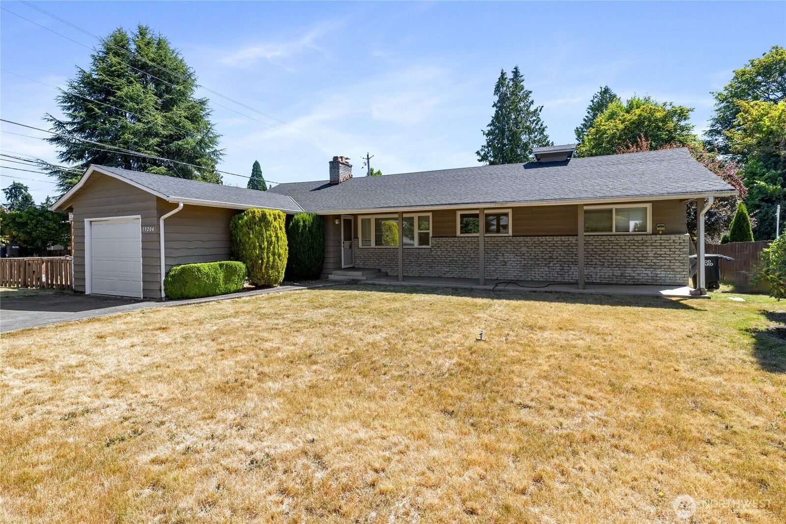 Property Photo: 19204 34th Avenue S WA 98188