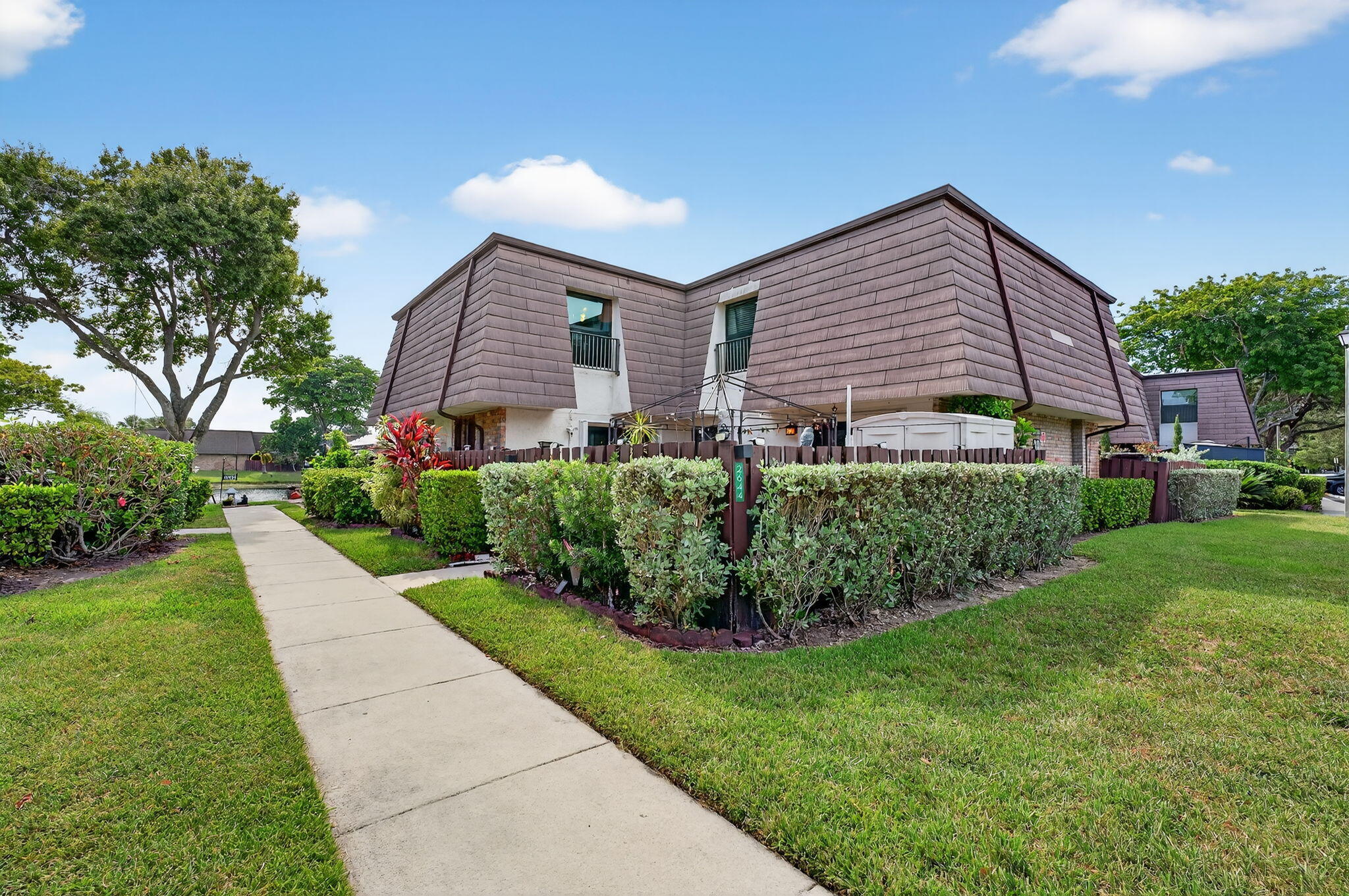Property Photo:  2644 NW 99th Avenue  FL 33065 