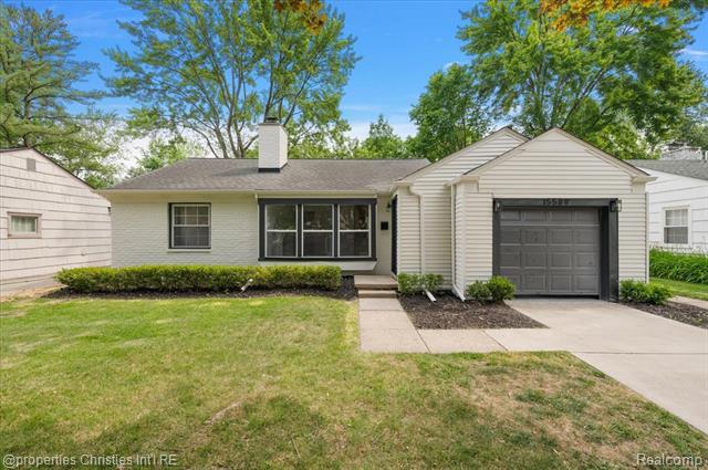 Property Photo: 15589 Kirkshire Avenue MI 48025