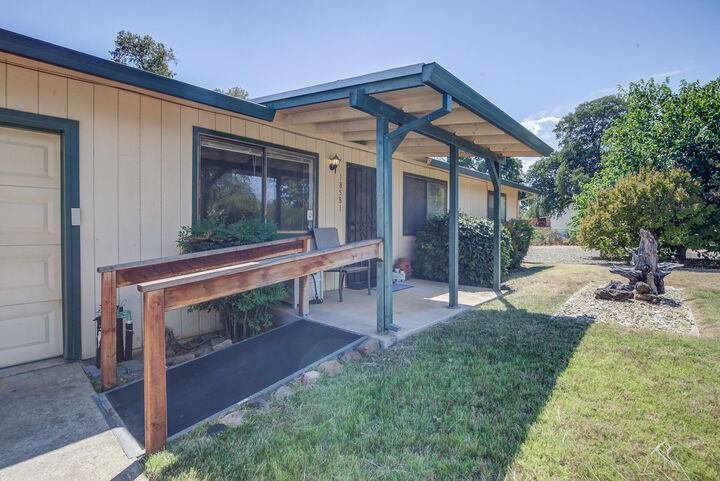 Property Photo: 18581 Tolen Drive CA 96003