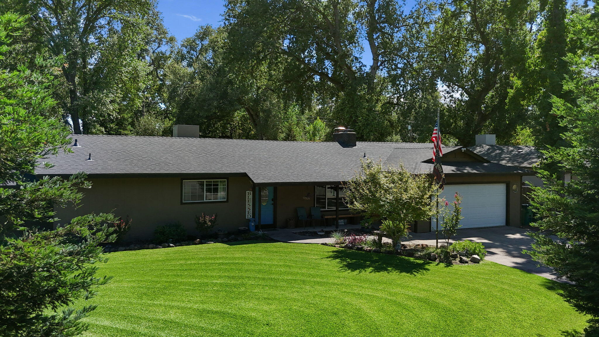 Property Photo: 21845 Belmont Drive CA 96073