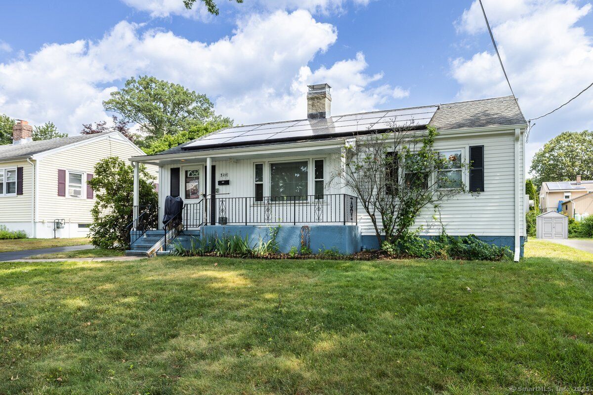 Property Photo:  520 Fort Hale Road  CT 06512 