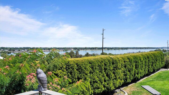 Property Photo:  4414 W Rio Grande Ave Unit F  WA 99336 