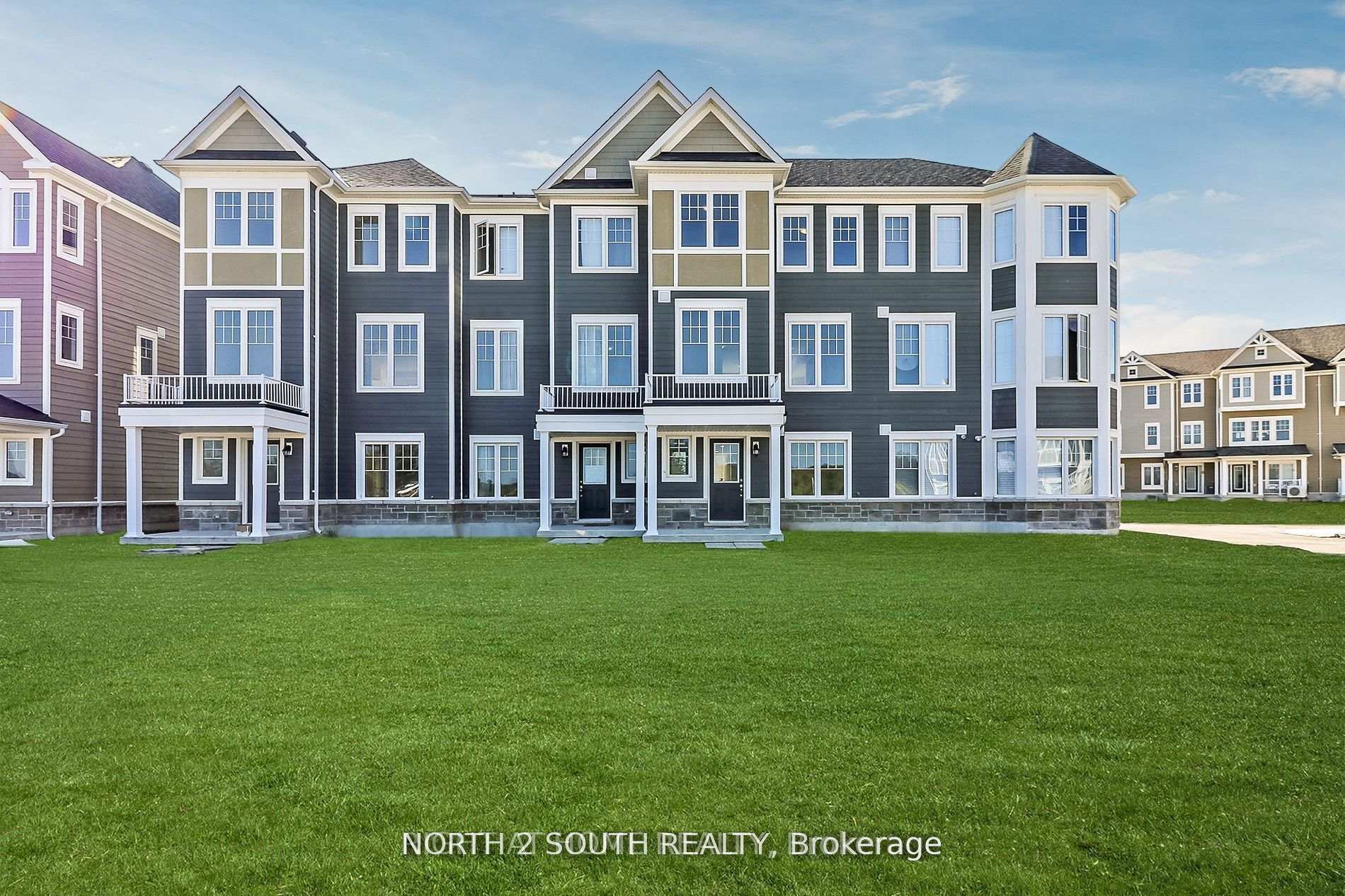 Property Photo:  11 Lana Circle  ON L9Z 0L2 