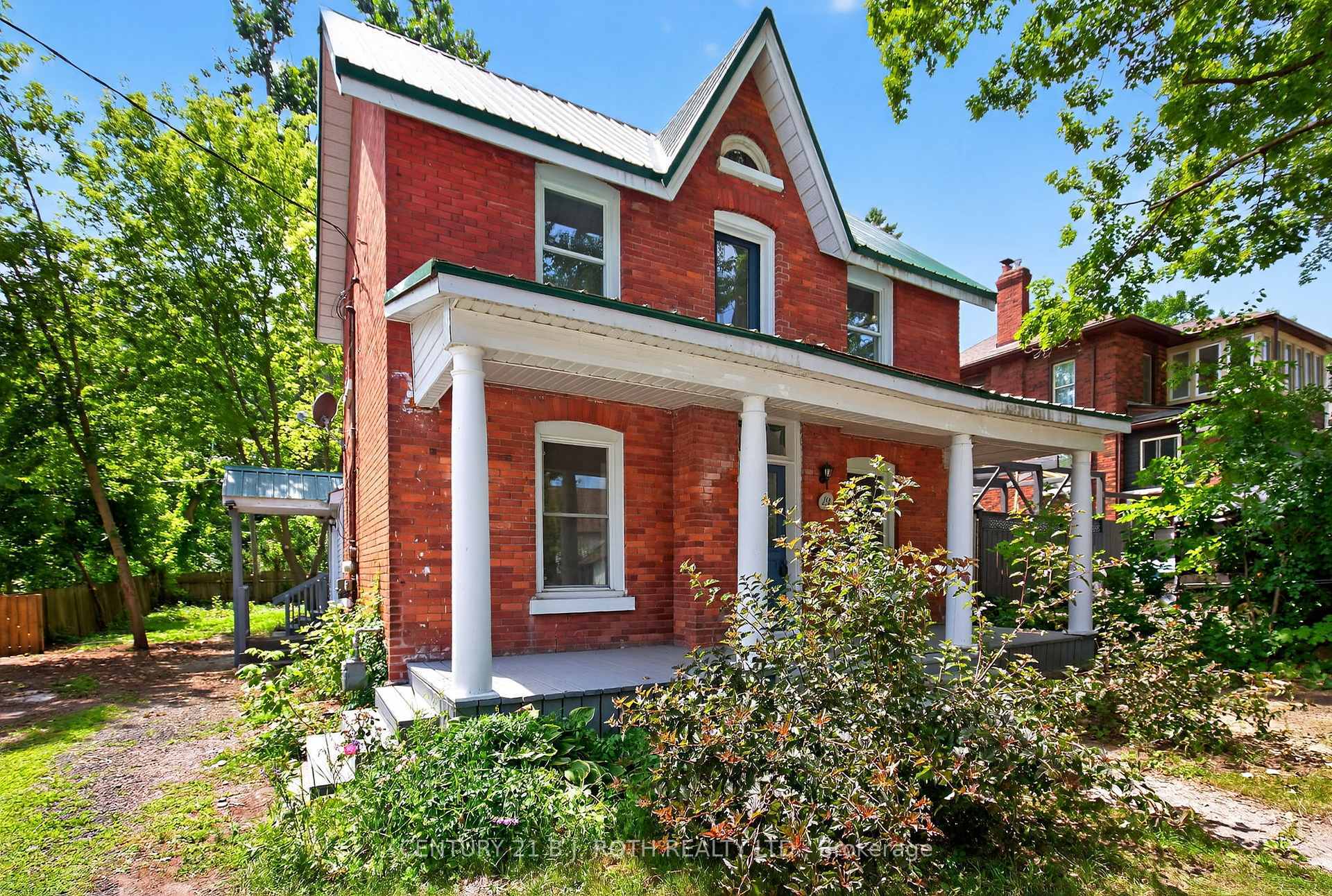 Photo de la propriété:  153 Laclie Street  ON L3V 4N1 