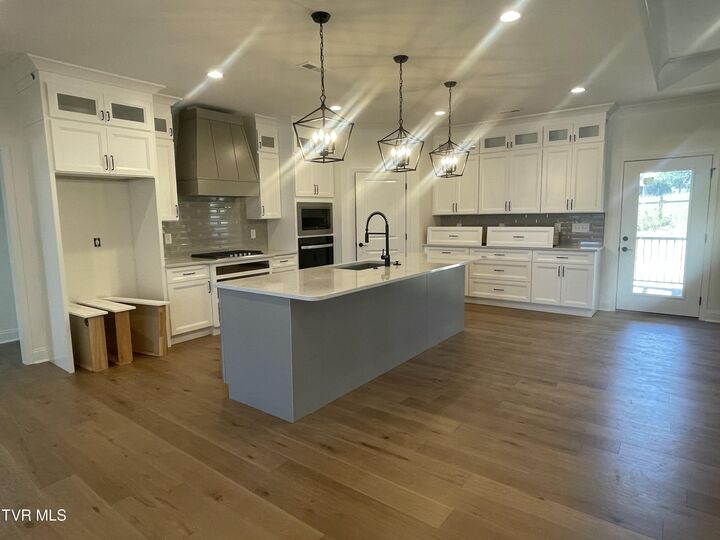 Property Photo:  51 Glaze Farm Way  TN 37601 