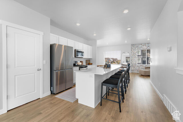 Property Photo: 942 E Drifter Ln UT 84045