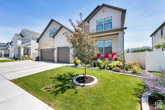 Property Photo: 10931 S Glamis Dune Dr 913 UT 84009