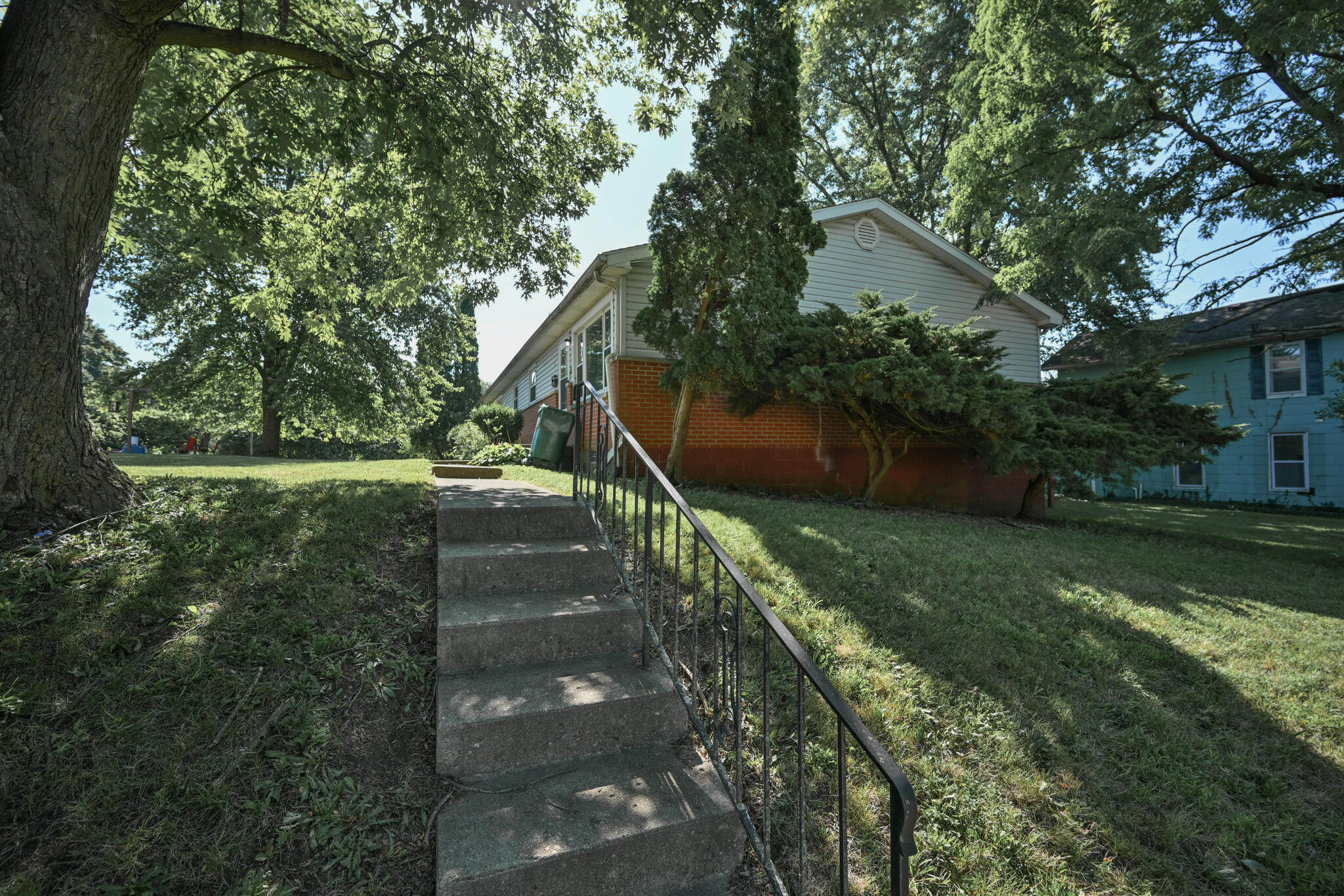 Property Photo: